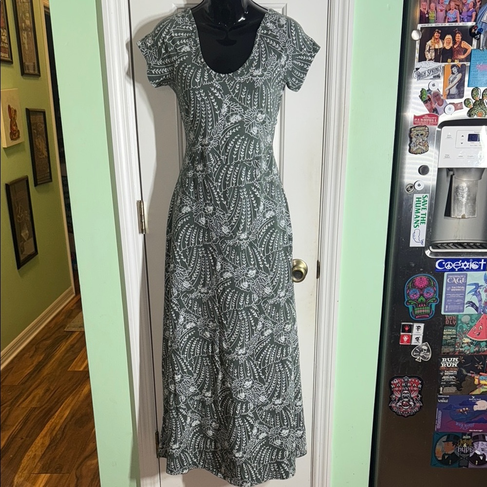 Pact Sage Green Patterned Criss Cross Back Maxi Dress Organic Cotton Size Small